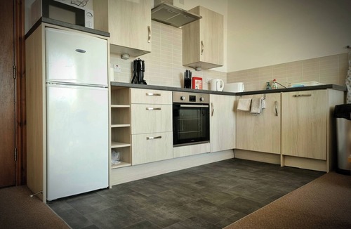 Llandwrog Apartment | Beachfront Holiday Apartment nn