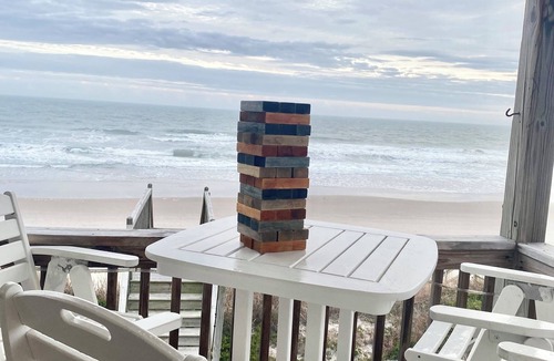 Surf City House | Beachfront home! Fall is a wonderful time at the beach