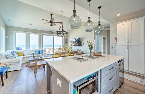 Topsail Beach House | Beachfront Oasis w/2 Large Decks, BBQ & Views!