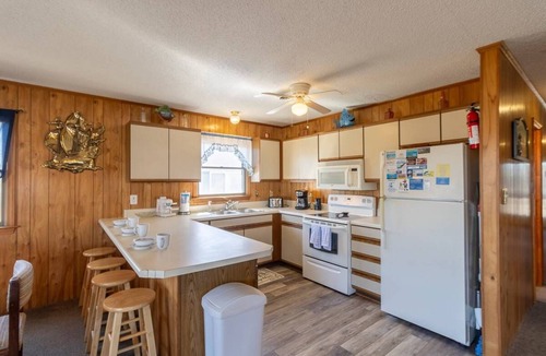 Kill Devil Hills House | BeachRX - 3 bedroom house in charming Kill Devil Hills
