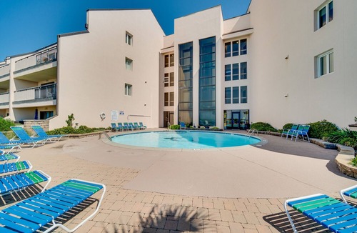 Pine Knoll Shores Condo | Beachwalk 115 - Pine Knoll Shores Oceanfront Condo! Steps to beach. Sleeps 8!
