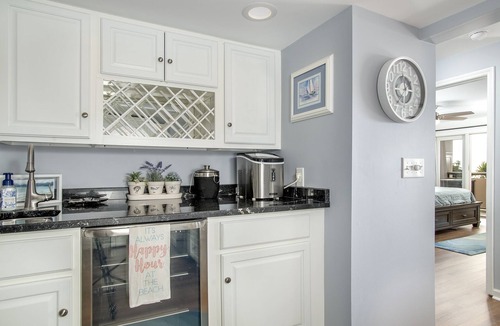 Pine Knoll Shores Condo | Beachwalk 205: After Dune Delight