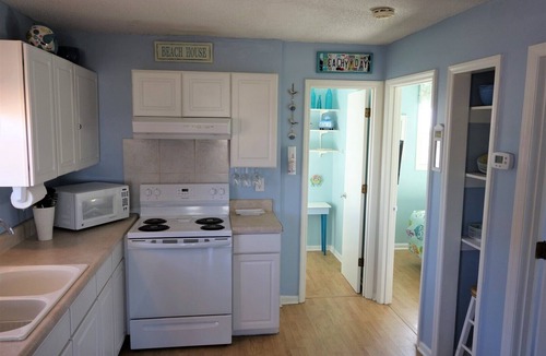 Ocean City Beach House | Beachy Day - Sunny, Bright and Charming Beach Bungalow