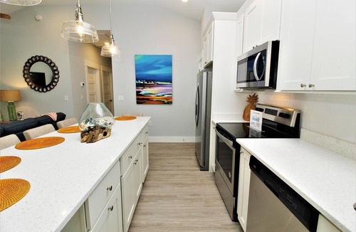 Whalehead Beach Apartment | Beacon Quarters by KEES Vacations