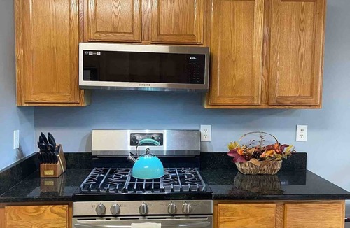 Northeast Raleigh House | Beacon Villa Comfy Home