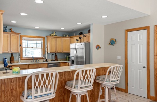 Corolla Light House | BeaContent: Private pool,hot tub, game room, oceanside and great community ameni