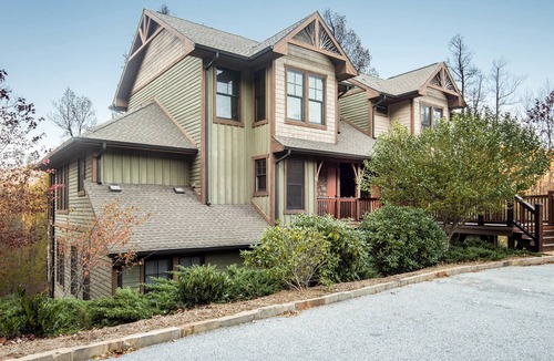 Bear Lake Reserve Condo | Bear Lake's Best Condo! CLOSE TO CLUBHOUSE!