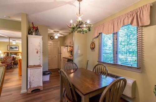 Blowing Rock House | Bear Pause