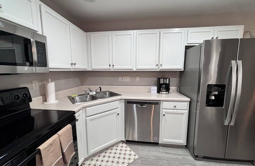 Huntersville House | Beautiful 2-King Beds home with Garage in Charlotte
