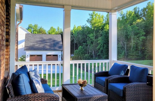 Lexington House | Beautiful 3 Level Executive home w/ HOT TUB!