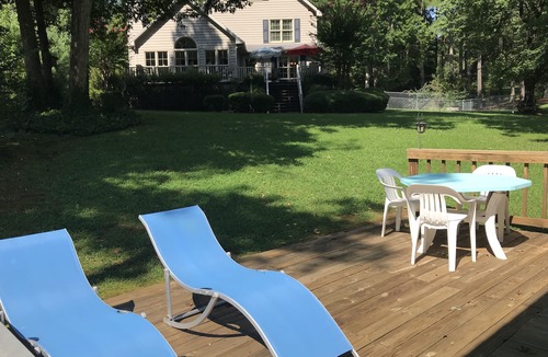 Littleton House | Beautiful 5 bedroom, 3.5 bath home on a quiet cove on Lake Gaston