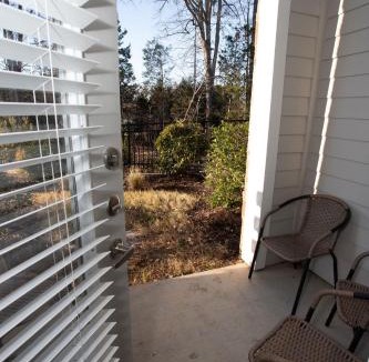 Charlotte Apartment | Beautiful Apartment in Concord with swimming pool and Gymn