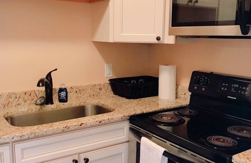 Greensboro Apartment | Beautiful apartment perfect for long term stays!