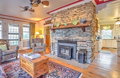 Banner Elk House | Beautiful Banner Elk Home with Mountain Views, Decks