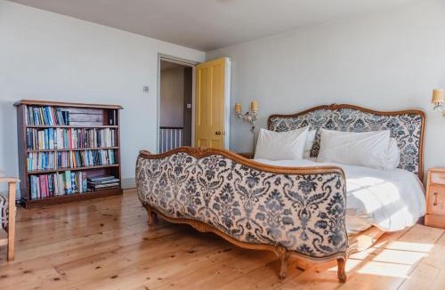 St Leonards-On-Sea House | Beautiful Beachfront Townhouse