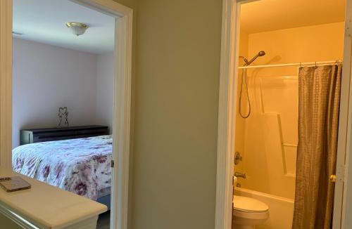 Charlotte House | Beautiful Bed and Bath in Charlotte