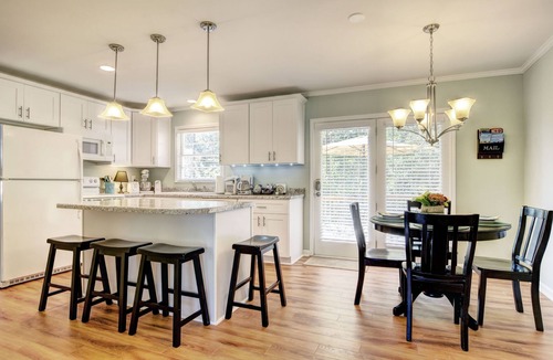 Forest Hills House | Beautiful, Charming, Historic Riverfront and Wrightsville Beach!
