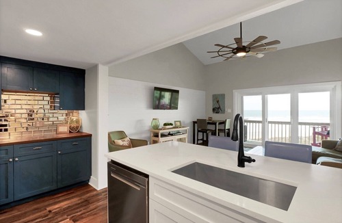 Surf City Condo | Beautiful Condo With Amazing Ocean Views