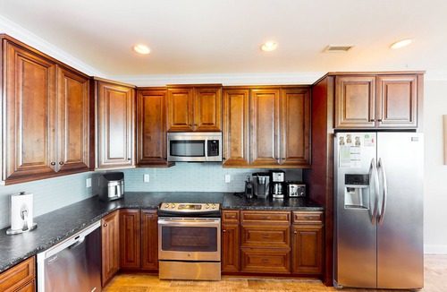 Ocean City Beach House | Beautiful dog-friendly ocean view home with hot tub, lovely balcony, W/D & AC
