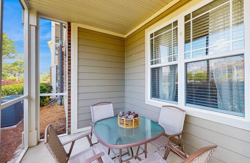 Calabash Condo | Beautiful dog-friendly coastal condo close to golf courses and beach attractions