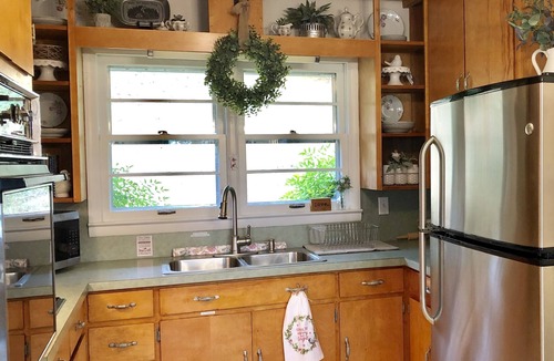 Franklin Other | Beautiful, Easy Access Farmhouse with attention to Detail and Spectacular Views