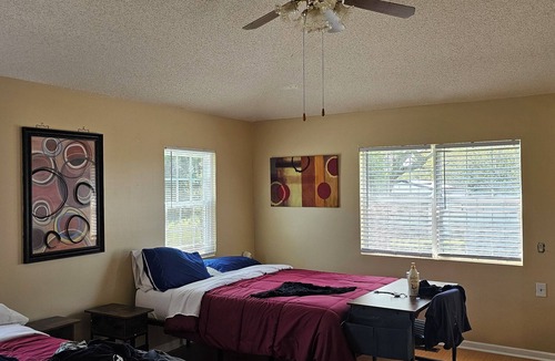 Gold Rock Other | Beautiful farmhouse with 3 bedrooms and 4 Queen beds for a cozy stay