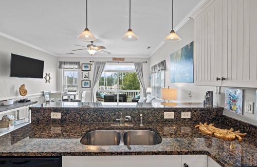 Fairfield Harbour House | Beautiful Harbour Views!