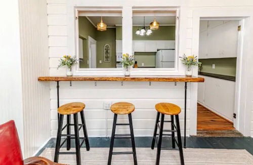 Aberdeen House | Beautiful Historical Downtown Home