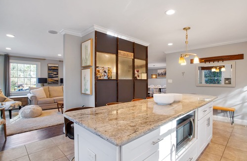 Northwest Raleigh House | Beautiful home in the heart of Raleigh, perfect blend of convenience & comfort.