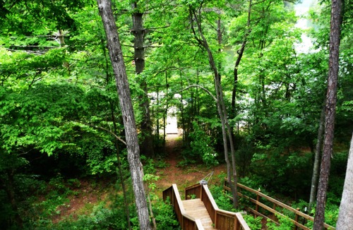 Unaka House | Beautiful Lake House on Lake Hiwassee in Bear Paw with Dock and majestic views