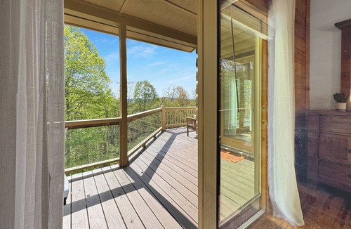 Wolf Laurel Cabin | Beautiful Mountain Home: 5BR/5BA Hot Tub + Sauna + Theater + Game Room + Golf + Pool