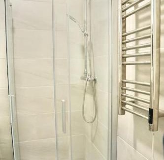 Hendon Apartment | Beautiful NW4 Studio - Professional Market - Own Entry