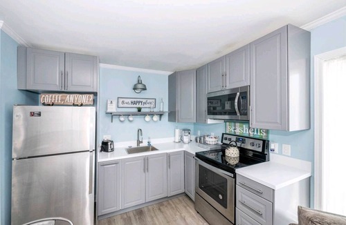 McCutcheon Field Condo | Beautiful oceanfront condo; the perfect getaway!