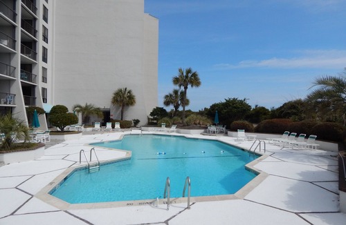 Wrightsville Beach House | Beautiful ocean front townhome in the heart of WB!