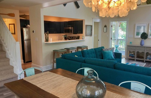 Bald Head Island House | Beautiful quiet home on Bald Head Island - short walk to beach
