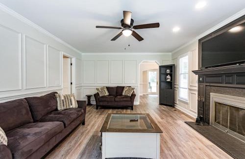 Fuquay-Varina House | Beautiful recently updated 3bed and 2bath ranch