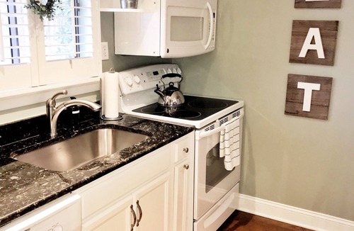 Pinehurst Condo | Beautiful, renovated ,clean 2BD,2BA condo in Pinehurst, Pool, Wifi , Cable etc