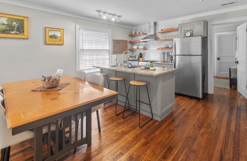 Germantown House | Beautiful renovated home minutes to downtown perfect for a family or batch trip
