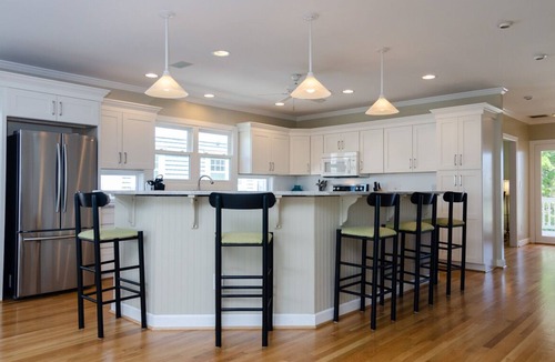 South End House | Beautiful sound-front home w boat slip and gazebo!