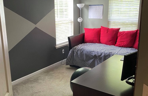 Southeast Raleigh House | Beautiful townhouse! - 10 min frm dwntn