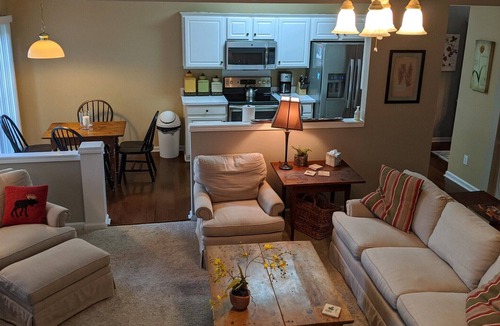 Provincetowne House | Beautifully furnished in quiet neighborhood located in southeast Charlotte.
