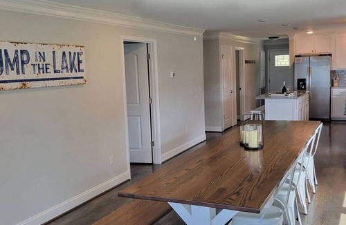 Semora House | Beautifully Remodeled Lake House w/Plunge Pool!