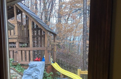 Hoover House | Beautifully renovated A-frame overlooking Golf Course