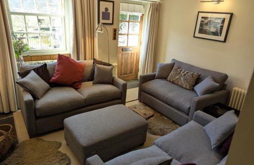 Chapel Stile House | Beck Steps