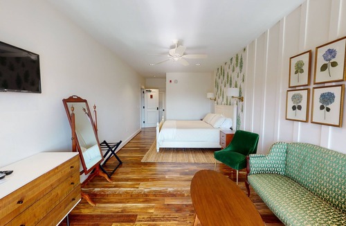 Westfield Cabin | Bedroom 8 - The Big Creek Lodge