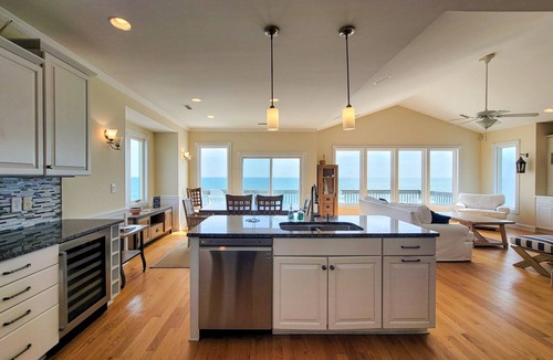 Surf City House | Bel Mare - Enjoy A Modern Oceanfront Getaway