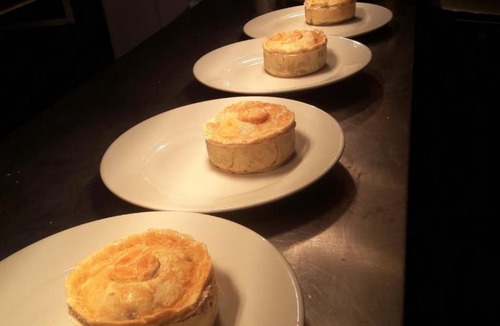 Salford Priors Hotel | Bell Inn