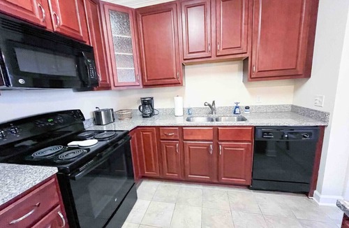 Belmont Apartment | Belmont stay - 14 days or more!