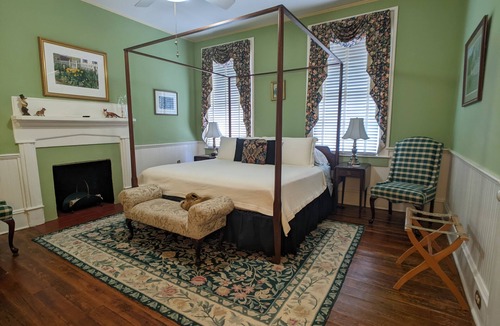 New Bern Bed & Breakfast | Benjamin Ellis House Bed & Breakfast