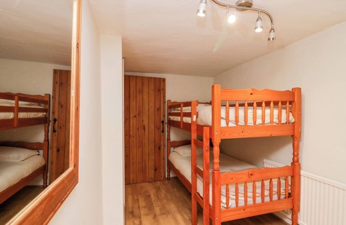 Backbarrow Cottage | BENS ROW COTTAGE, family friendly, with open fire in Backbarrow